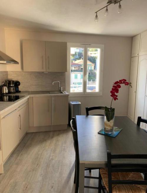 Mistral Gagnant Apartment Cassis Bagian luar foto