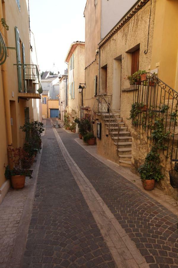 Mistral Gagnant Apartment Cassis Bagian luar foto
